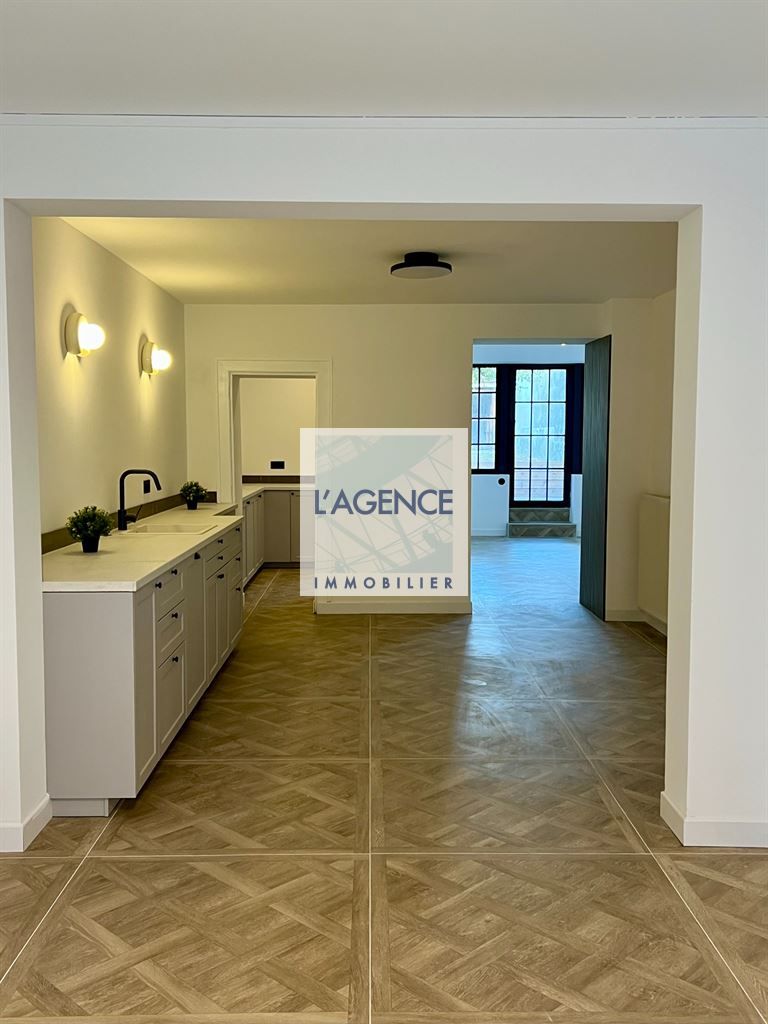 maison de ville 8 pièces en vente sur REIMS (51100)