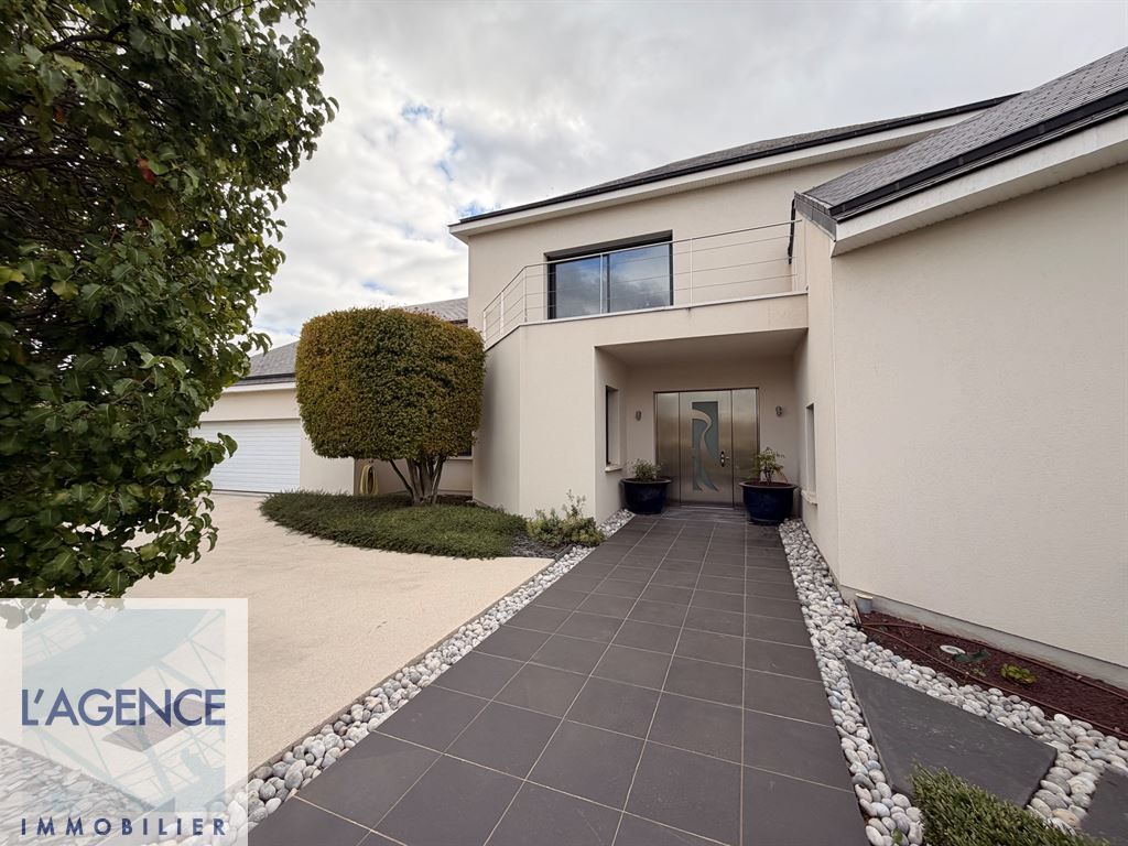 maison 7 pièces en vente sur VERTUS (51130)